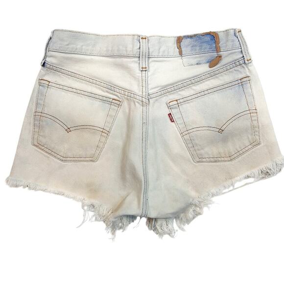 LEVIS 501 Cut Button Fly Off Summer Grunge Festival Shorts Light Raw Hem 27" - Picture 5 of 5
